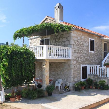 Apartments With A Parking Space Sali, Dugi Otok - 8084 Экстерьер фото