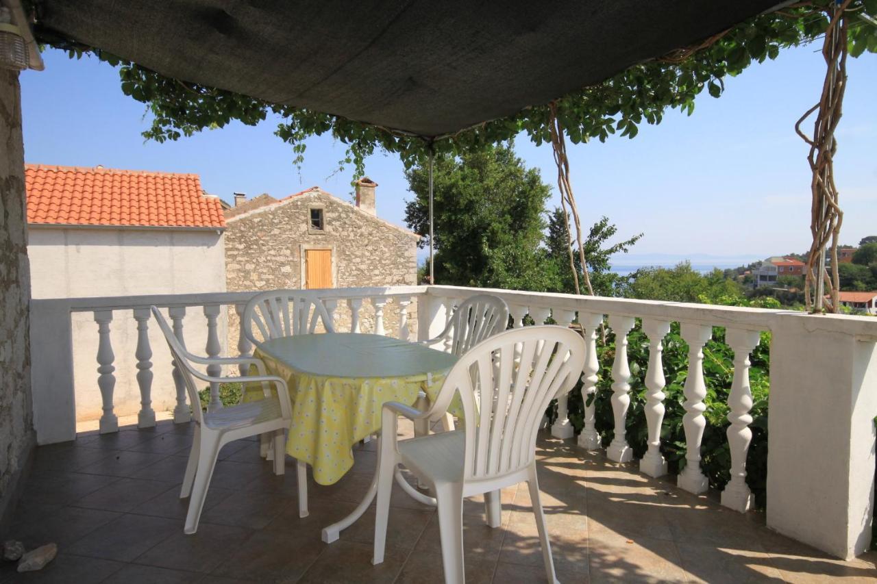 Apartments With A Parking Space Sali, Dugi Otok - 8084 Экстерьер фото