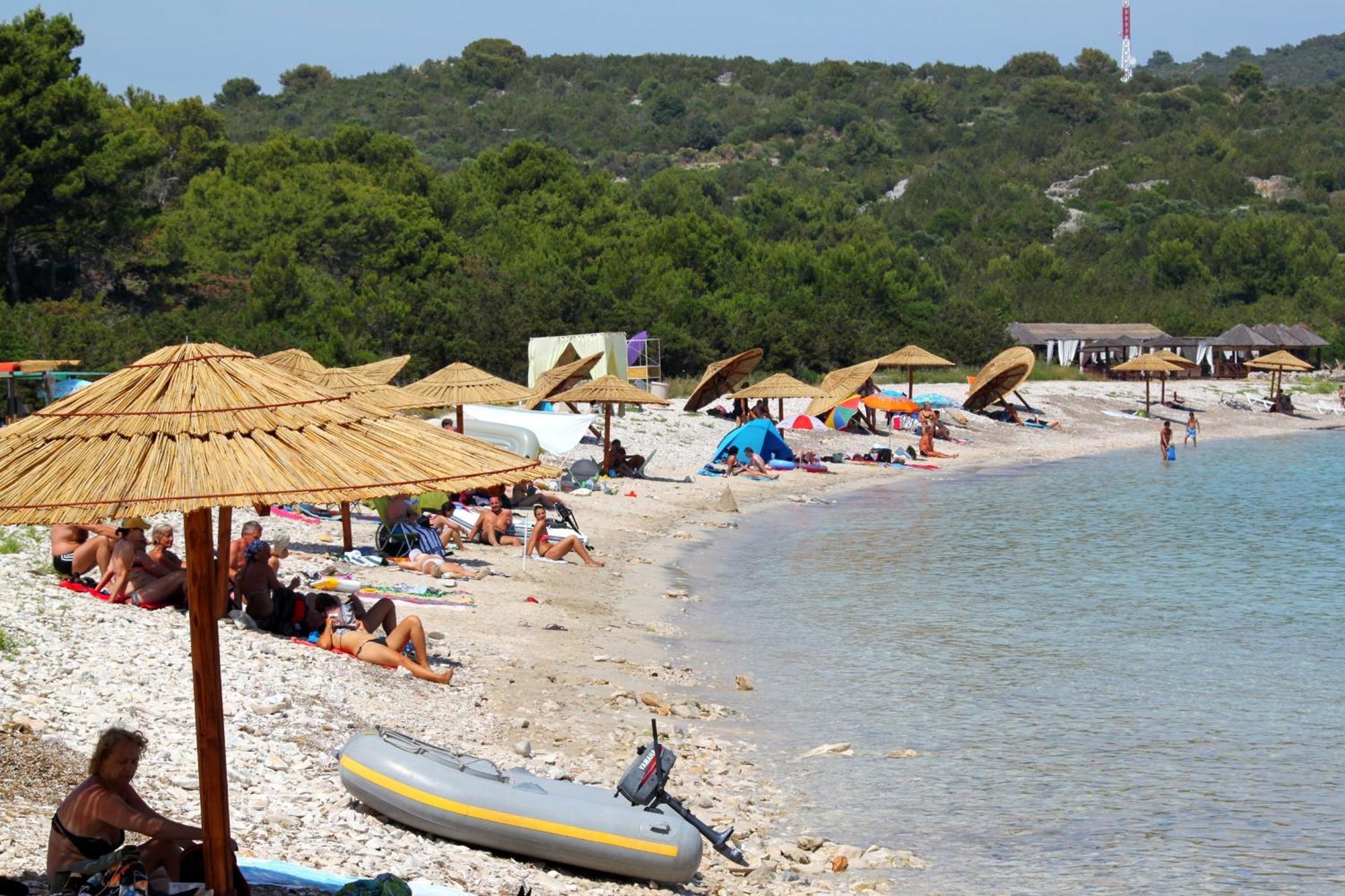 Apartments With A Parking Space Sali, Dugi Otok - 8084 Экстерьер фото